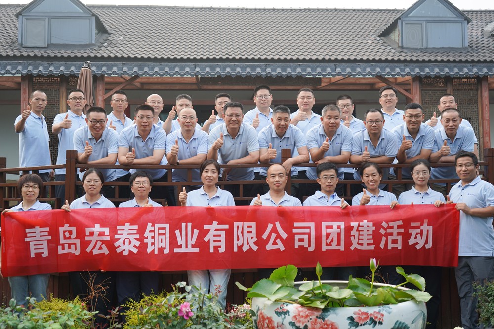 15676ba622ec73db 整个大合照